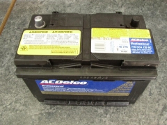 Batterie - Battery  Tahoe  Escalade + H2  2008 up